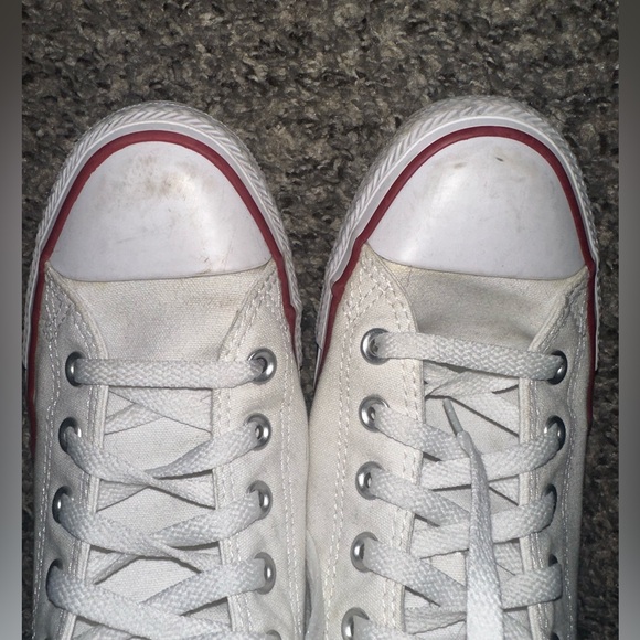 Lightly worn white converse high tops - Picture 5 of 7